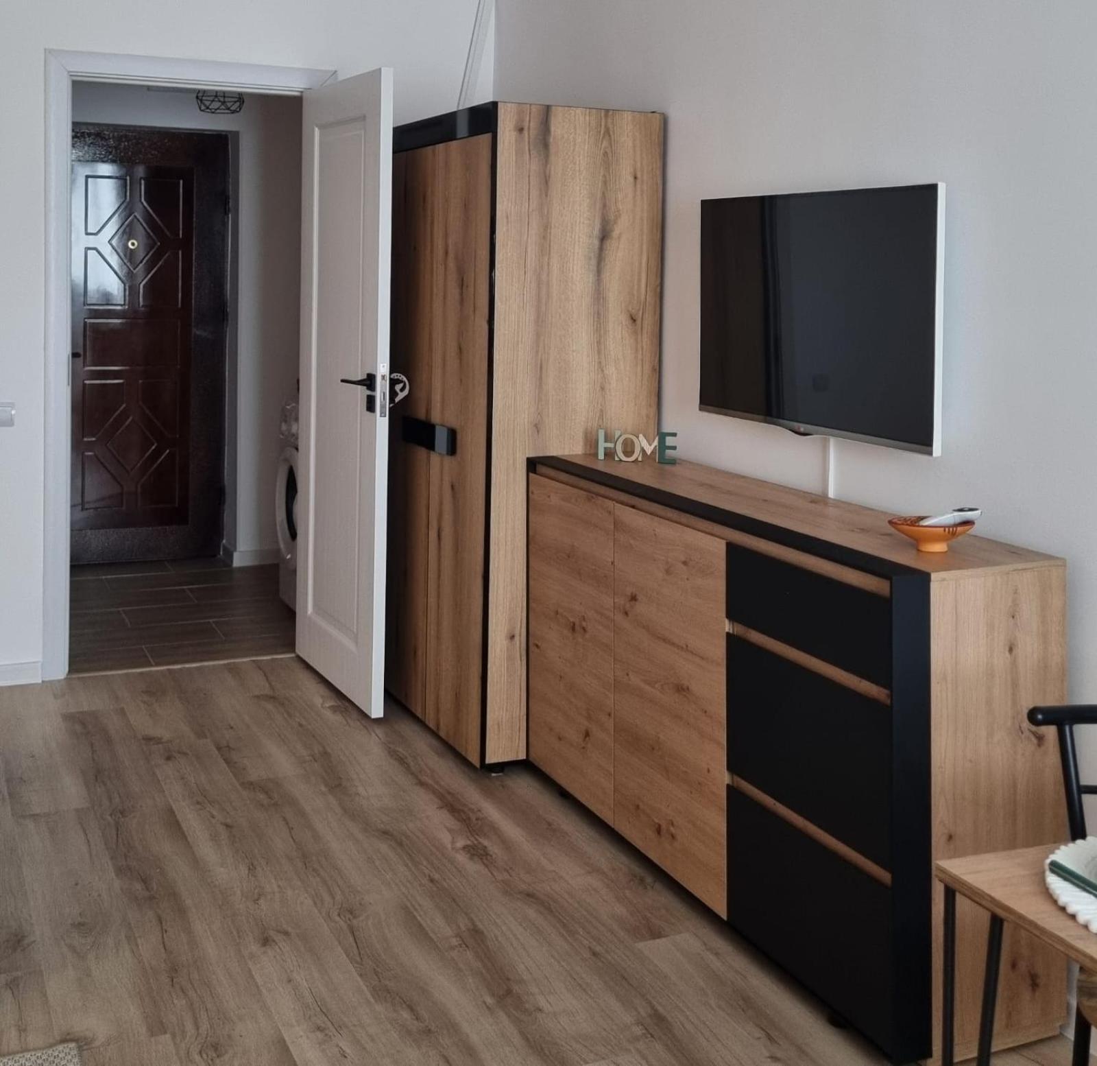 Titan Park Vista Studio Bucureşti Exterior foto
